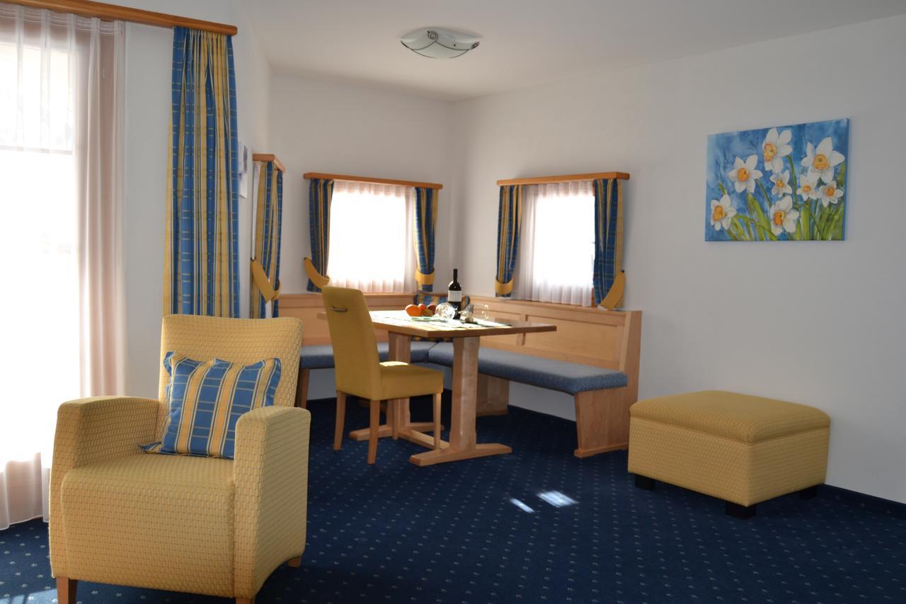 Hotel Allegra Zuoz Pokój zdjęcie